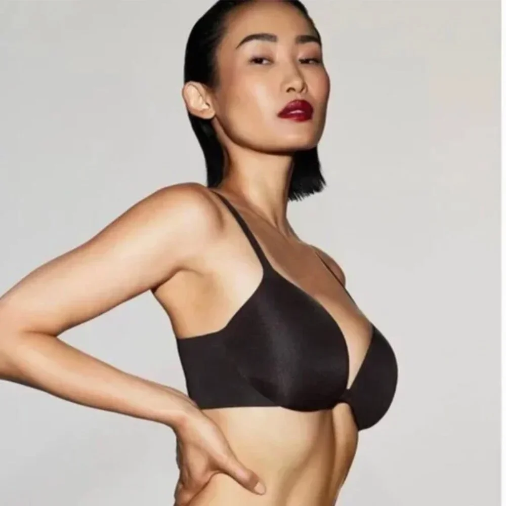 SKIMS NWT ultimate collection push up plunge bra onyx black‎ NWT 32B - Picture 3 of 8